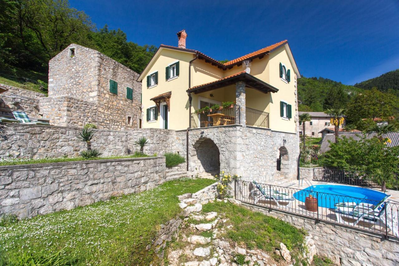 Villa Sirotnjak Lovran Exteriör bild